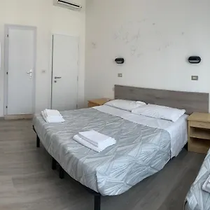 Laika ** Rimini